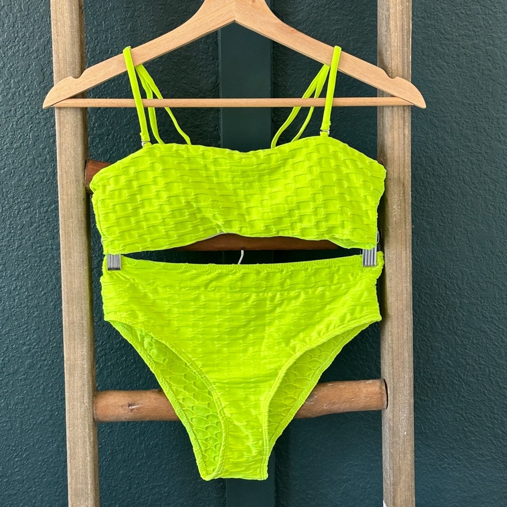 New Neon Green Textured Bikini Set Bandeau High Waisted Women’s Size Small